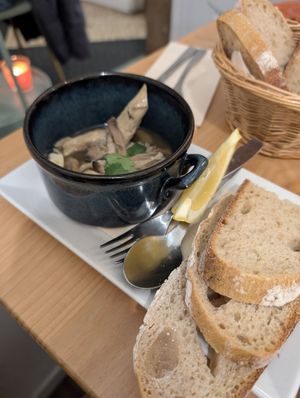  at A Minha Avó in Lisbon