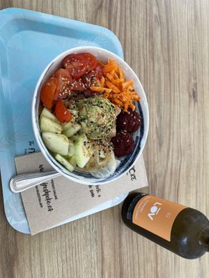 Vegan poke and kombucha   at The Fresh Poke in Santander