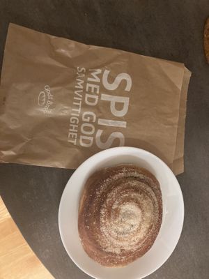 Take away Cinnamon bun  at Godt Brød in Bergen