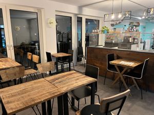  at Buhjah Bowls - Hafencity in Hamburg