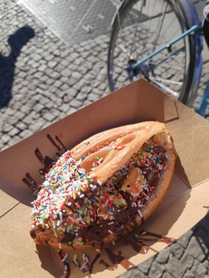 Eve waffle with kiwi fruit inside at Adam & Eve Waffles in Berlin