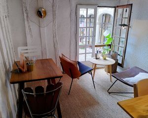 Eat-in space (1st floor) at Bloom Kitchen in Limoges