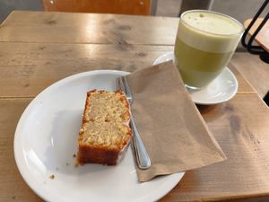 Lemon Cake and Matcha Oat at Dreiviertel in Cologne
