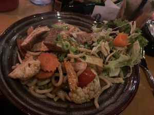 Udon noodles with veggies and tofu 🍛  at Mama Cook in Berlin