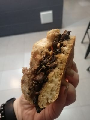  at Green Revolution - Maybe closed in Lisbon