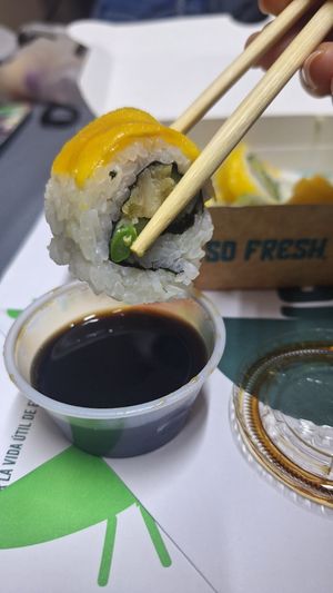 Para acompañar, otra salsita dulce que venía (aparte de la de soya) 🍣🥭 at Vegan On Polanco in Mexico City