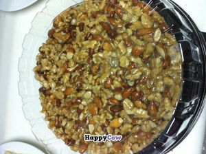 Nuts tarte :-)  at V.O.P. - Very Organic People in Santiago