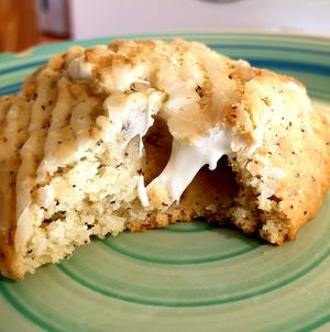 lemon oooozes smores at Vegan Ire in Seoul