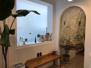 Interior  at Fall in the Pool in Daejeon