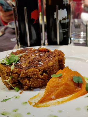 Hamburguesa de quinoa at La Quinta Justa in Olot