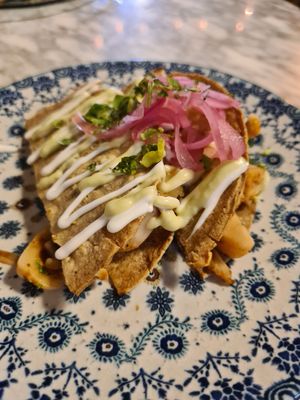 Vegan jackfruit tacos with cheese, pickled onion and cilantro at SixSeis in Sitges