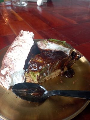  at Arrow Pub + The Honey Pot in Koh Phangan