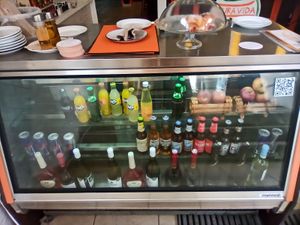 Drinks at Pura Vida Tapas Bar in Tenerife