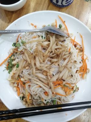 Tofu, mushroom ,noodles dish at Vegetarian in the Golden Age in Vientiane