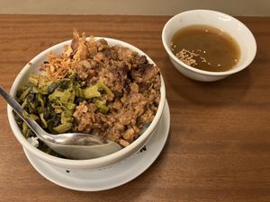 Lurou fan  at Ming-Teng HAO HAO in Tokyo