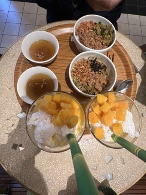   at Ming-Teng HAO HAO in Tokyo