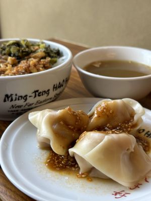   at Ming-Teng HAO HAO in Tokyo