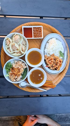  at Ming-Teng HAO HAO in Tokyo