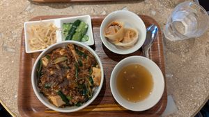  at Ming-Teng HAO HAO in Tokyo