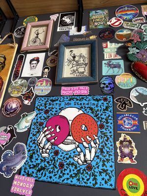 Dining area  at Bury Me Standing in Cairns