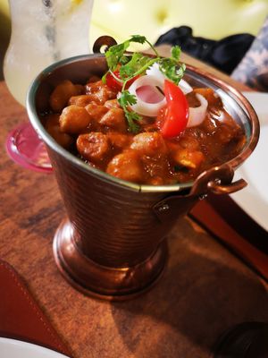  at Naan Bar in Valletta
