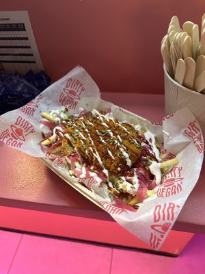 Garlucky ‘chicken’ and chips   at Dirty Vegan - Barcode Street Food in Oslo