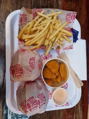  at Dirty Vegan - Barcode Street Food in Oslo