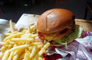 Chicken burger at Dirty Vegan - Barcode Street Food in Oslo