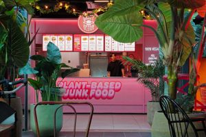 Counter at Dirty Vegan - Barcode Street Food in Oslo