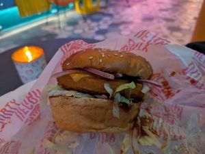 Spicy chicken sandwich at Dirty V - Barcode Street Food in Oslo