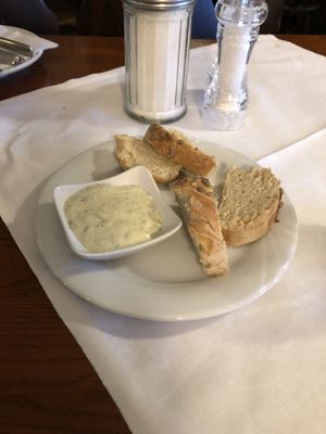 Bread with spinach dip ( taste like mom use to make)   at Schaberger Bahnhof in Solingen