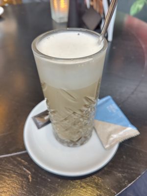  at Café Arnhem in Arnhem