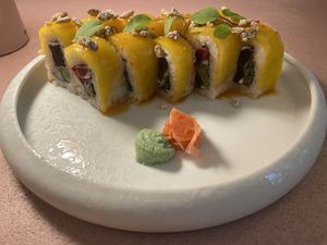 Mango uramaki   at MUDRA Plant Based  in Madrid