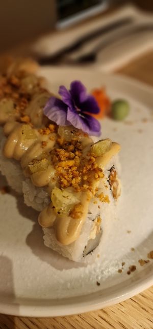 California rolls at MUDRA Plant Based  in Madrid