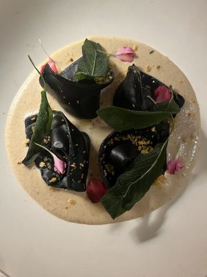 Capellacci Nero  at MUDRA Plant Based  in Madrid