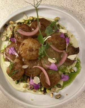 Miso onion starter  at MUDRA Plant Based  in Madrid