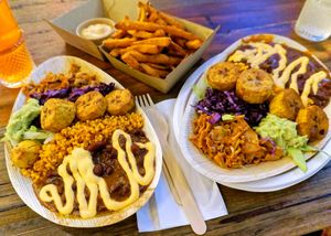 Ndambé mix + Sweet potato fries at Fulani - Afro Caribbean Street Food in Oslo