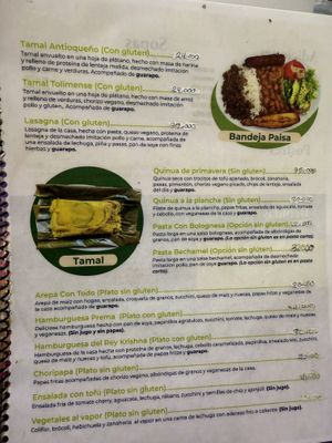 Muchas opciones   at Las Veganas in Medellin