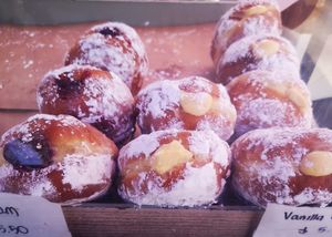 Doughnuts at Carina's Kitchen at Freo Farmers Market in Beaconsfield
