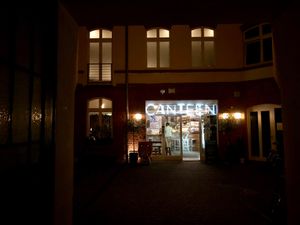 canteen at night at Jivamukti Canteen in Berlin
