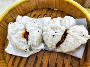 Vegan Char Siew buns at Shan Vege Dimsum 膳济素食点心楼 in Johor Bahru