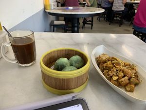 Food   at Shan Vege Dimsum 膳济素食点心楼 in Johor Bahru