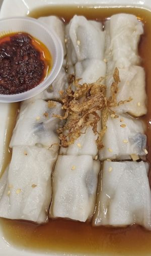 Mushroom chee cheong fan at Shan Vege Dimsum 膳济素食点心楼 in Johor Bahru