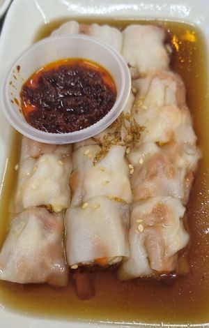 Prawn chee cheong fan at Shan Vege Dimsum 膳济素食点心楼 in Johor Bahru