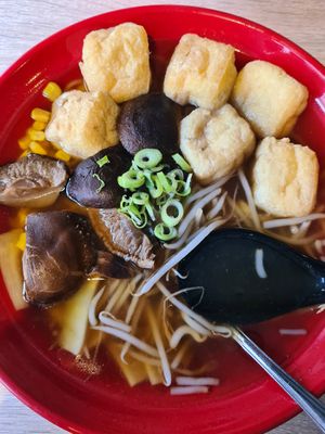 Tofu puffs and mushroom ramen in shoyu broth at Nudo Noodle House in Newcastle Upon Tyne