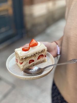   at BRÛLÉ in Toulouse