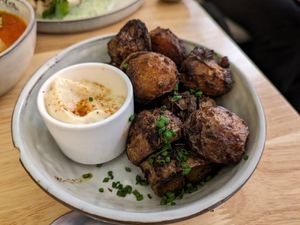 Roasted potatoes and aioli at BRÛLÉ in Toulouse