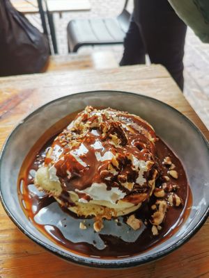 Pancakes sucrés at BRÛLÉ in Toulouse