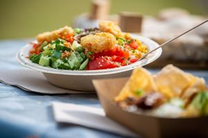 Healthy bowl with "Shrimpz" at The Spice Jungle in Zeewolde