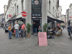 Store and terrace at Joe & The Juice in Antwerpen